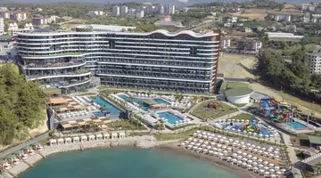 Mylome Luxury Hotel & Resort