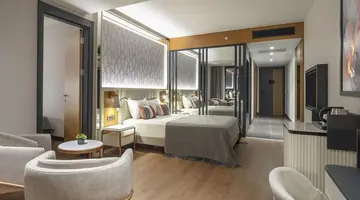 Mylome Luxury Hotel & Resort