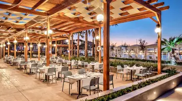Mylome Luxury Hotel & Resort
