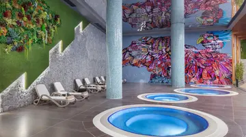 MYLOME LUXURY HOTEL