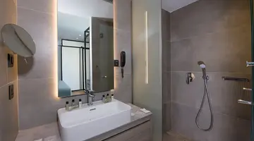 MYRION BEACH RESORT & SPA