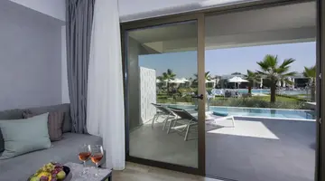MYRION BEACH RESORT