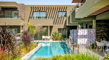 Myrion Beach Resort