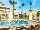 MyroAndrou Beach Hotel Apartments