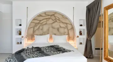 Mythic Paros, Adults-Only