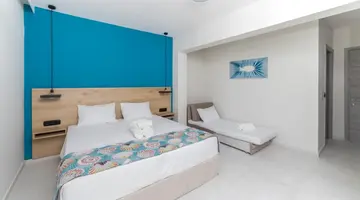Mythic Summer Hotel