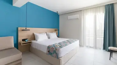 Mythic Summer Hotel
