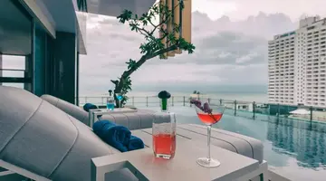MYTT BEACH HOTEL