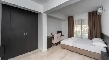 N Hotel