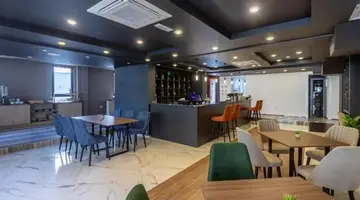 N Hotel