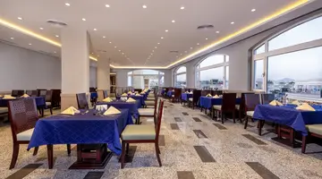 Naama Bay Hotel Resort (ex. Tropitel Naa