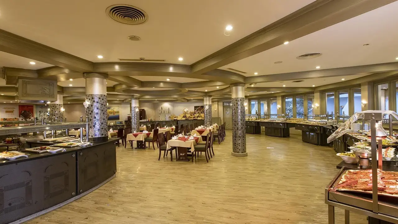 Naama Bay Hotel & Resort