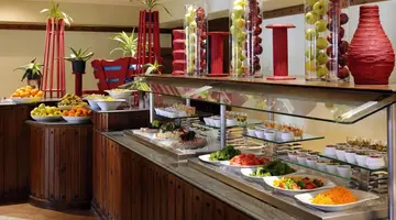Naama Bay Promenade Beach Resort (ex.Marriott Beach Resort)
