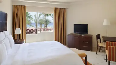 Naama Bay Promenade Beach Resort (ex.Marriott Beach Resort)