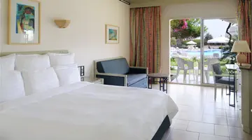 NAAMA BAY PROMENADE MOUNTAIN RESORT
