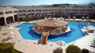 NAAMA BAY PROMENADE MOUNTAIN RESORT