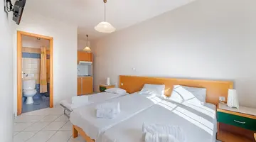 Naftilos Studios