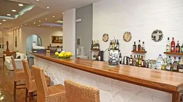 Naftilos