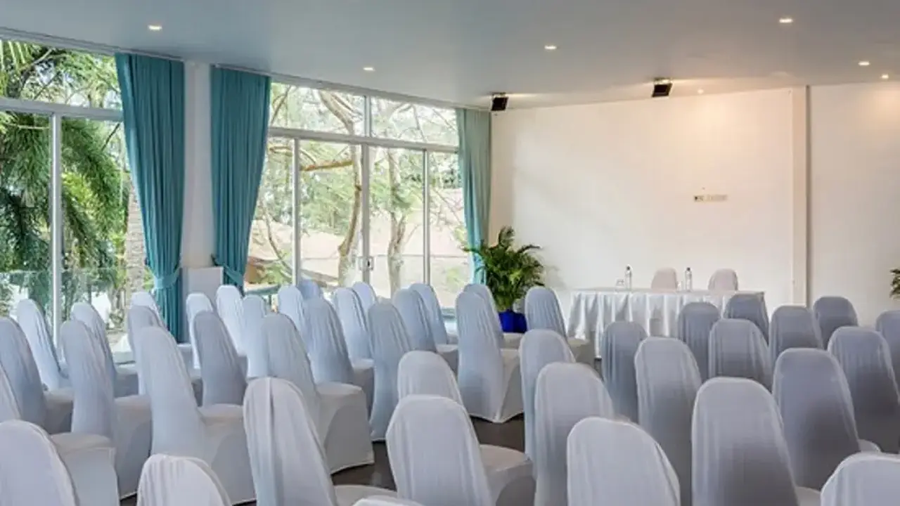 NAI YANG BEACH RESORT & SPA