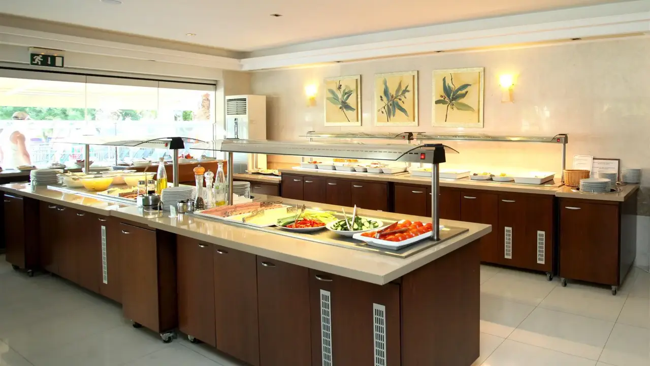 NAIAS BEACH HOTEL