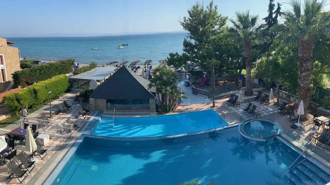 NAIAS BEACH HOTEL