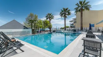 Naias Beach Hotel