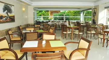NAIAS BEACH HOTEL