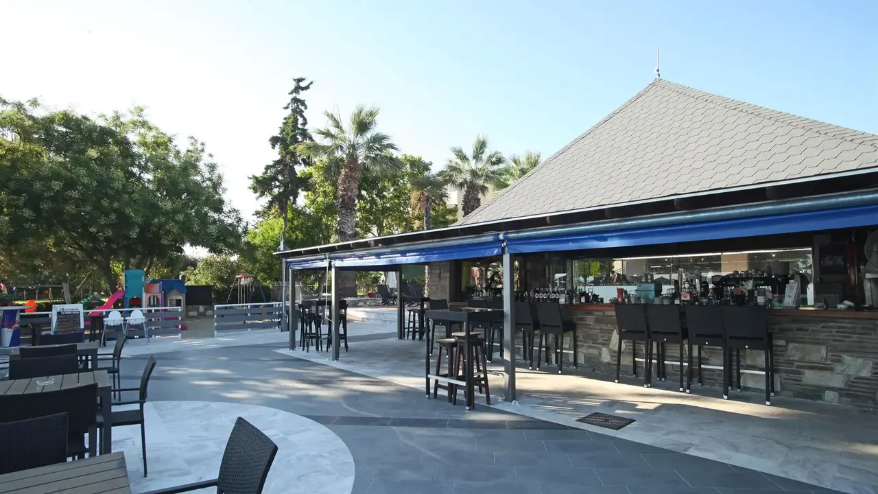 NAIAS BEACH HOTEL