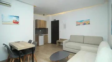Naias Beach Hotel