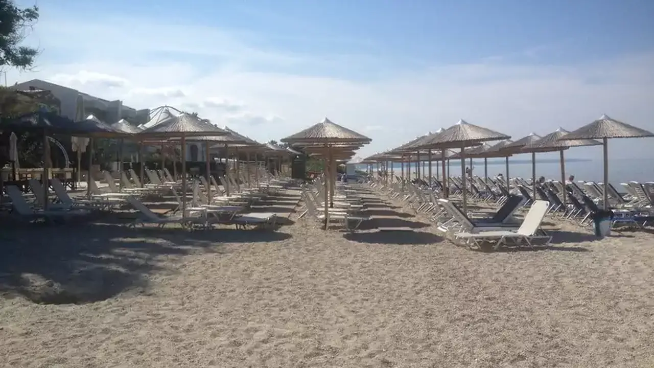Naias Beach Hotel