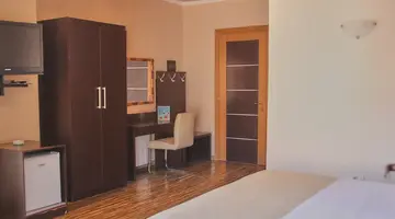 Nais Beach Hotel