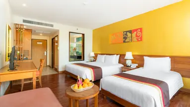 NAITHONBURI BEACH RESORT