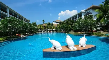 NAITHONBURI BEACH RESORT