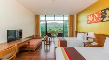NAITHONBURI BEACH RESORT