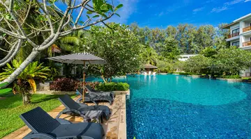 NAITHONBURI BEACH RESORT
