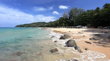 NAITHONBURI BEACH RESORT