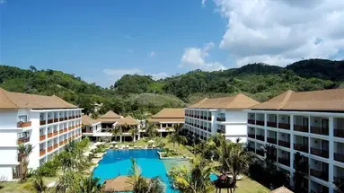 NAITHONBURI BEACH RESORT