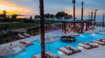 Nalu Resort And Spa
