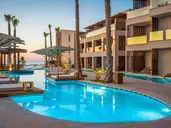 Nalu Resort & SPA