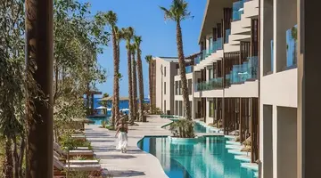 Nalu Resort & Spa