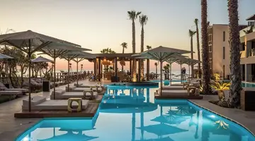 Nalu Resort & Spa