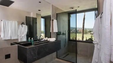 Nalu Resort & Spa