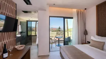 Nalu Resort & Spa