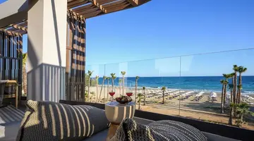 Nalu Resort & Spa
