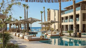 Nalu Resort & Spa
