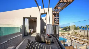 Nalu Resort & Spa