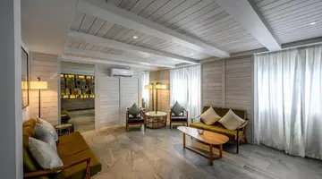 Namaka Resort Kamala
