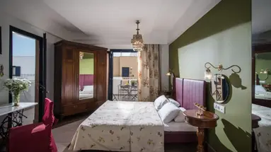 Nami Hotel & Suite