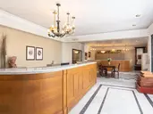 Nami Hotel & Suite