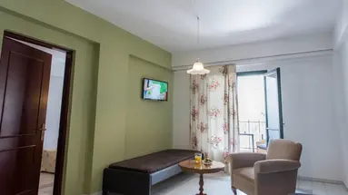 Nami Hotel & Suite